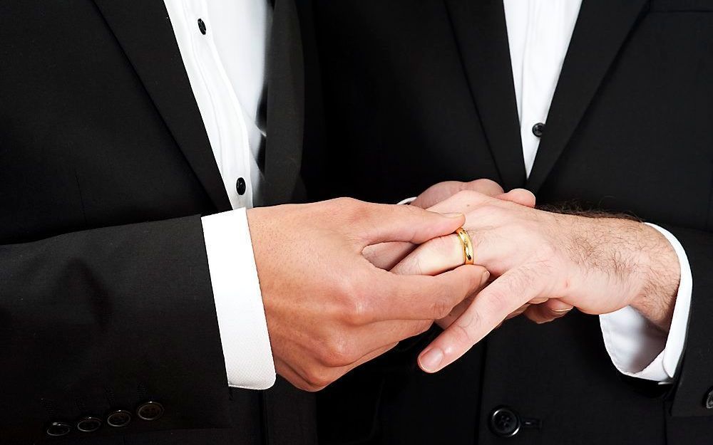 Swedish priest accuses bishops of lying about freedom in ordaining same-sex marriages 