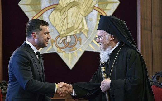 Patriarch Bartholomew and Ukranian president Zelensky. Photo AFP, Ozan Kose
