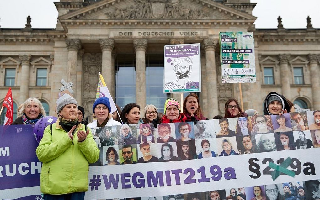 Germany abolishes ban on abortion ads 
