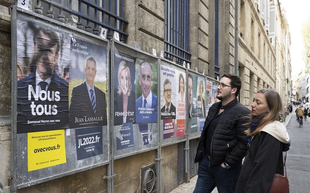  Evangelical pastor in secular French parliament 
