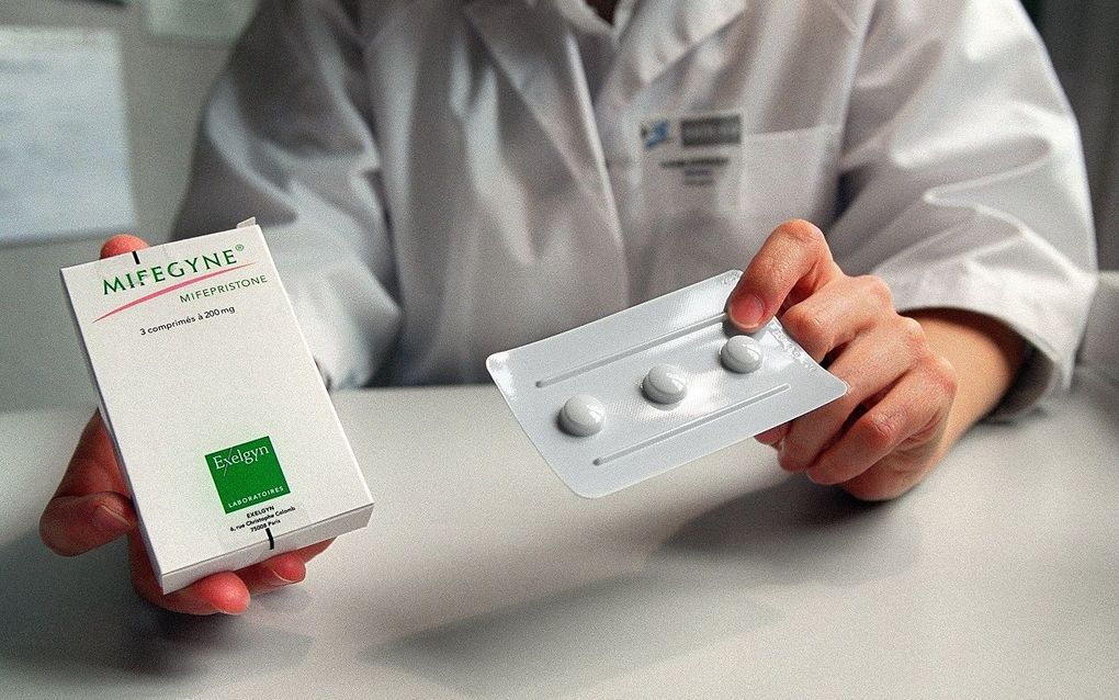 Spanish abortion law may force pharmacists to dispense ‘morning-after pill’ 