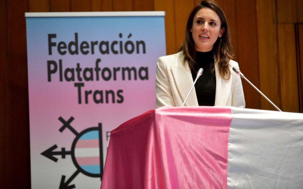 Spanish psychology experts oppose controversial trans law 
