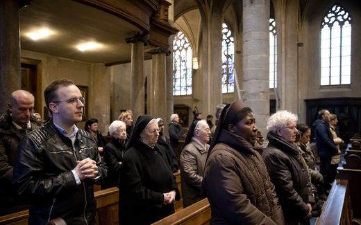 Churchgoers attending a worship service in a Dutch cathedral. Photo ANP, Sem van der Wal 


