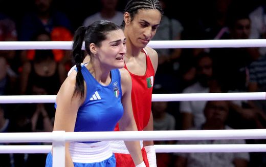 Angela Carini (L) of Italy abandons her bout in the Women 66kg preliminaries round of 16 against Imane Khelif of the Boxing competitions in the Paris 2024 Olympic Games. Photo EPA, Yahya Arhab