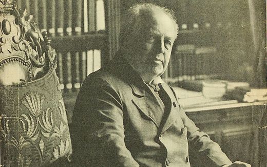 The best portrait made, Abraham Kuyper said of this one. From the cover of the Katholieke Illustratie in 1912