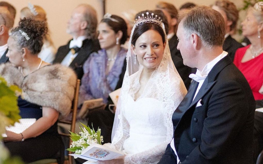 Danish royal couple expects surrogacy baby  