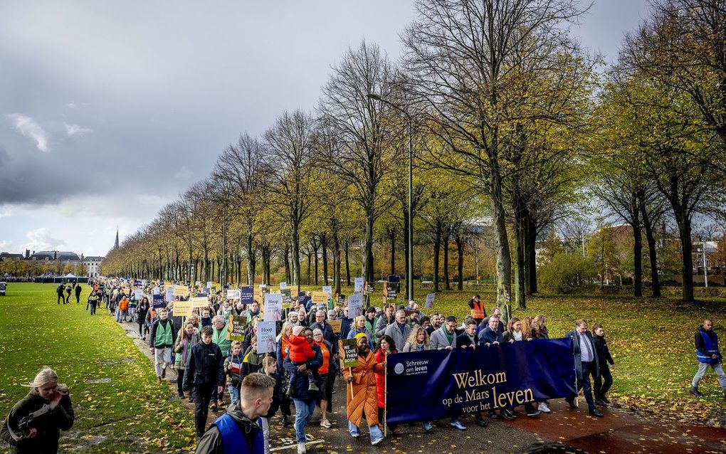 Seven thousand people join the Dutch March for Life  