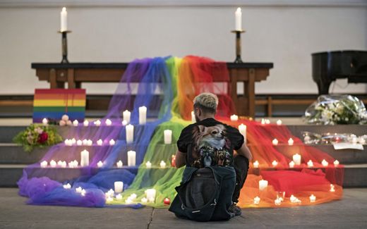 The French-speaking Protestant churches will bless same-sex marriage in the future. Photo EPA, Ennio Leanza