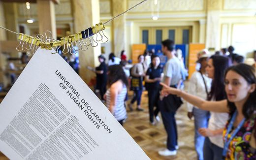 People visit the United Nations Human Rights Office during the open day in its Geneva headquarters Palais Wilson in Geneva, Switzerland. Photo EPA, Martial Trezzini