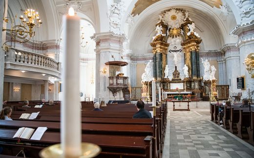 The Swedish church must, just as the Danish, ask for a corona pass. Photo AFP, Jonathan Nackstrand