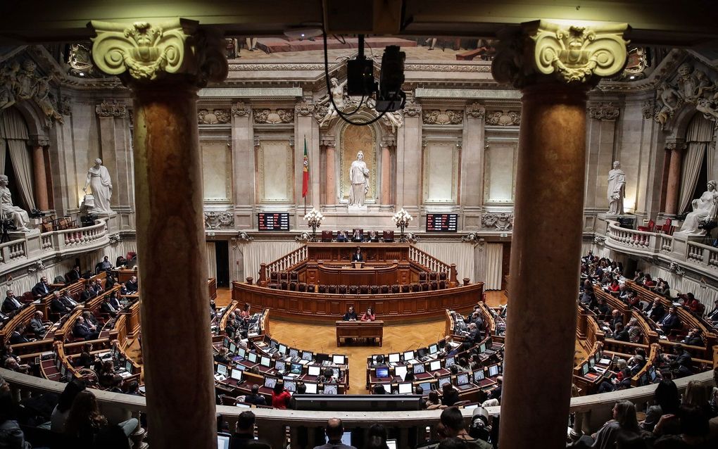 Portugal approves euthanasia law despite Presidential veto 