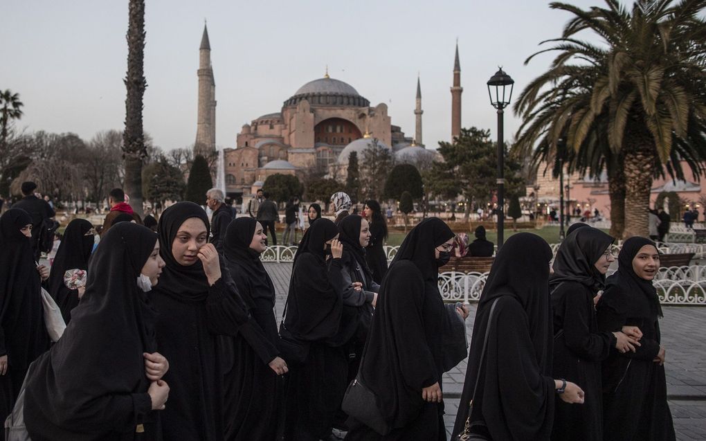 “EU should pressure Turkey to respect freedom of religion” 