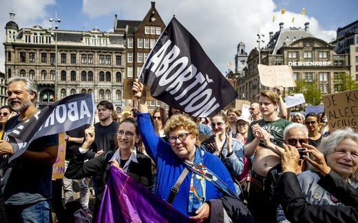 People demonstrate in Amsterdam for the right to abortion. Photo ANP, Koen van Weel

