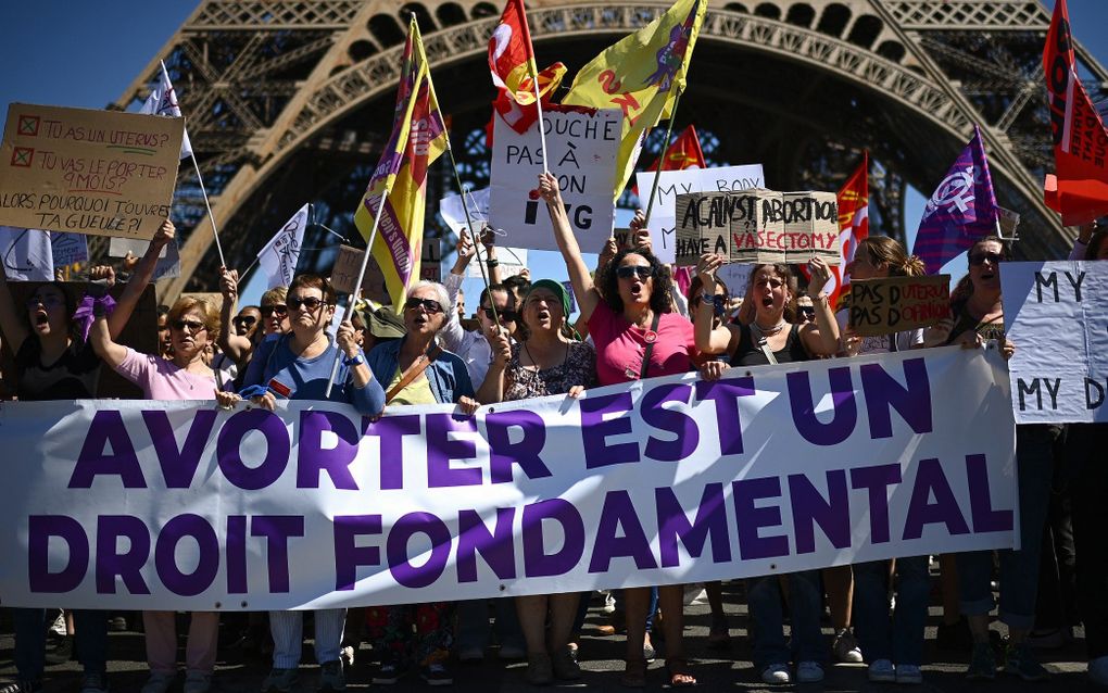 President Macron announces bill to include abortion in Constitution 