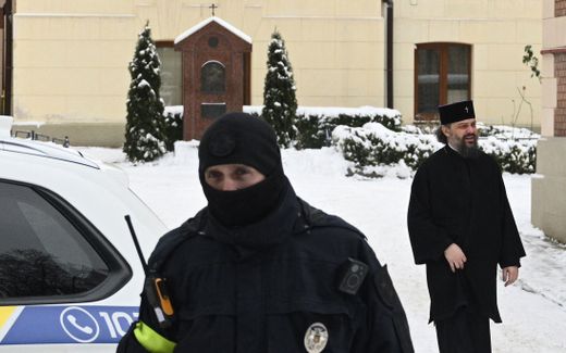 Ukraine's security service officers secure the St. George Cathedral during a search operation of the premises of religious sites in the western Ukrainian city of Lviv. Photo AFP, Yuriy Dyachyshyn