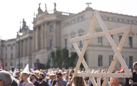 Protesters rally against anti-semitism on October at Bebelplatz square in the centre of Berlin. Photo AFP, Axel Schmidt
