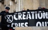 Christians demonstrate against climate change. Photo EPA, Adam Vaughan
