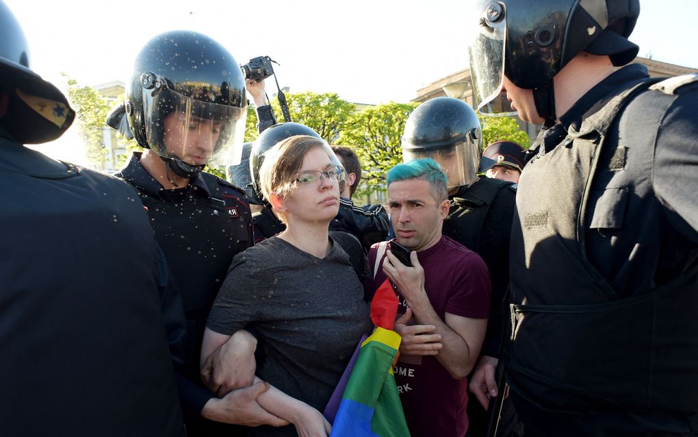 Russia prohibits LGBT propaganda  