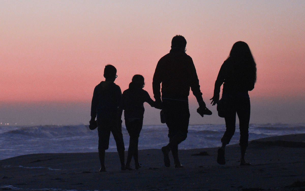 Children and family have positive influence on happiness, most Germans believe