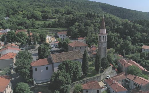 The Sant’Ulderico church in Dolina. Photo Wikimedia Commons
