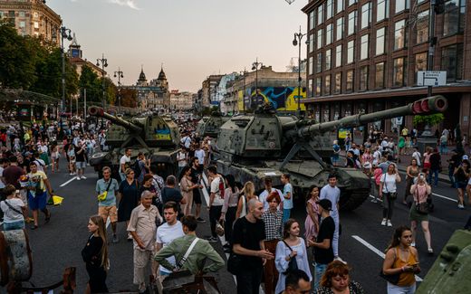 In this photograph taken on August 21, 2022, people look at destroyed Russian military equipment at Khreshchatyk street in Kyiv, that has been turned into an open-air military museum ahead of Ukraine's Independence Day on August 24. Photo AFP, Dimitar Dilkoff