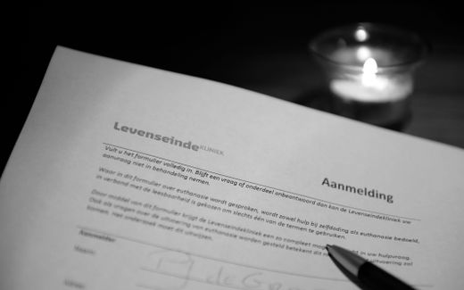 A registration form for a euthanasia request. photo ANP, Lex van Lieshout