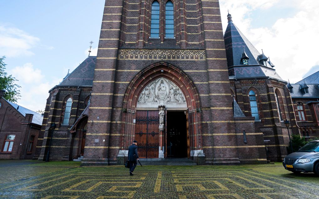 20 per cent of Dutch Catholics consider unsubscribing from church, study says 