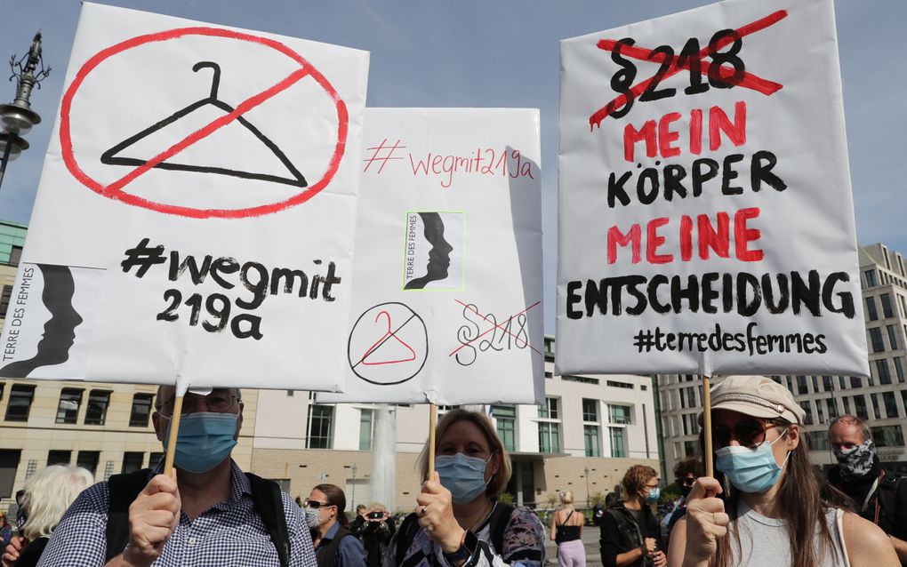 Germany’s Paragraph 218 on abortion risks permanent deletion  