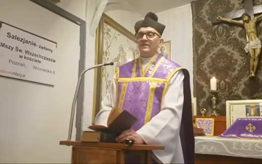 Father Michał Woźnicki was sentenced to six months of community service. Photo YouTube
