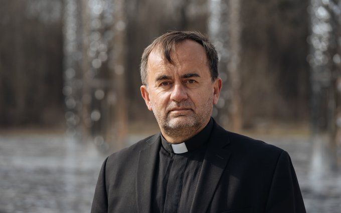 French priest is leading research after war crimes in Ukraine