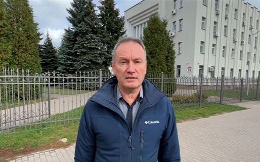 Pastor Vyacheslav Goncharenko calls the people of his church to prayer and fasting in the week before the court case. Photo YouTube, Церковь Новая Жизнь Минск