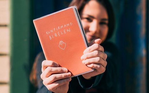 The Norwegian Bible Society is working on a new translation. The first published texts do not convince everybody. Photo Bibel.no