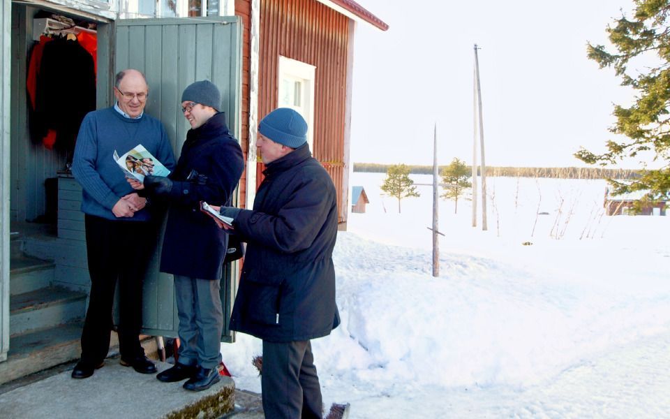 Norwegian Jehovah's Witnesses demand subsidy despite their loss of religious status