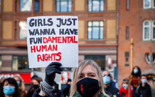 Pro-choice protest in Denmark. Photo Facebook, Sex og Samfund