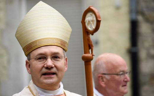 Helmut Dieser, Bishop of Aachen. image AFP, Patrik Stollarz